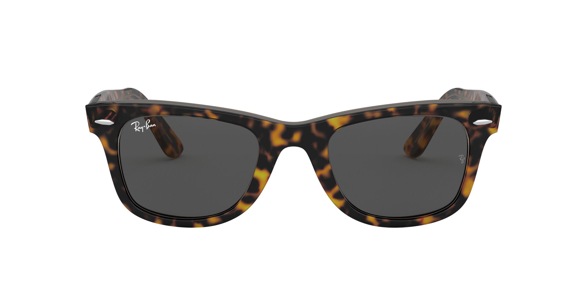 Shop the 2023 Fendi Sunglasses Cap Here