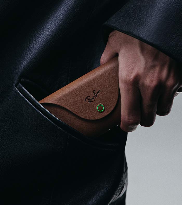 Up to 8 hr of india on a single charge